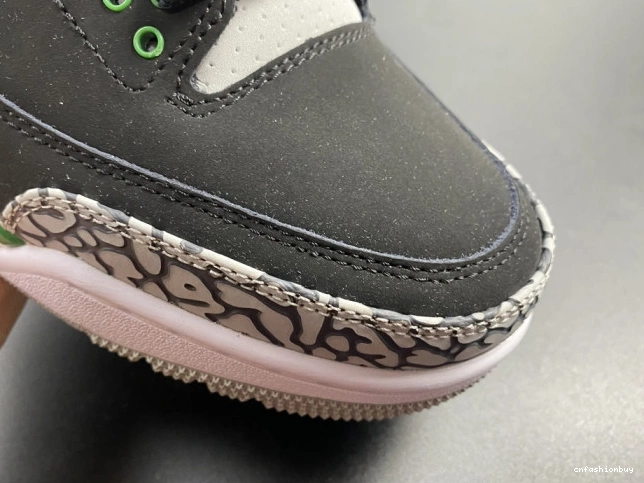 Green 3 CT8532-030 Jordan Pine Air 0913